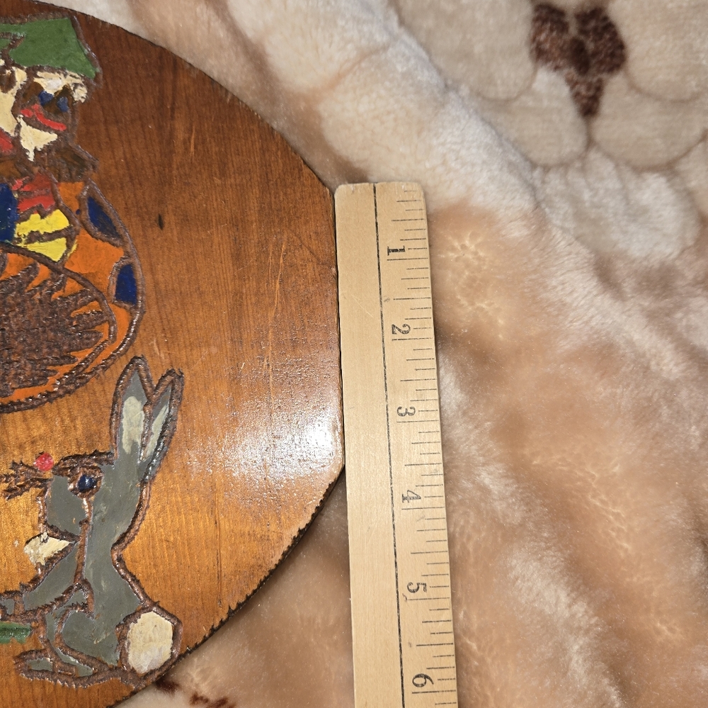 Vintage Hand Made Wooden Plaque with Mushroom and Animals Design - Picture 9 of 10